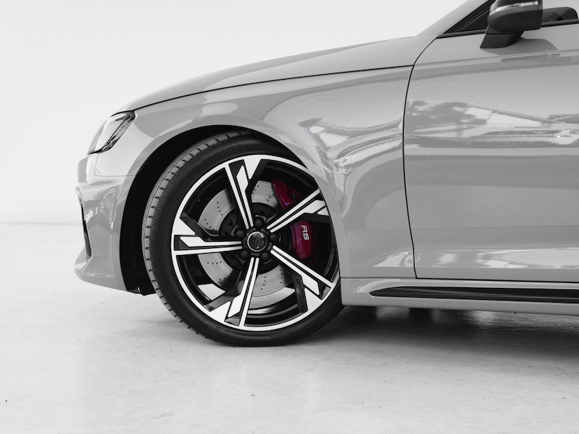 Foto do veículo AUDI RS4 AVANT 2021 39.781 KM 479.000,00