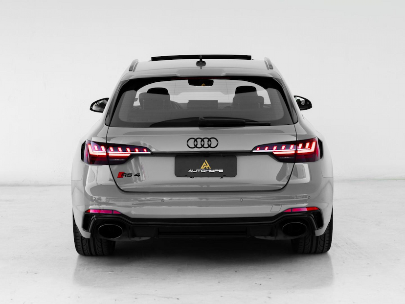 Foto do veículo AUDI RS4 AVANT 2021 39.781 KM 479.000,00