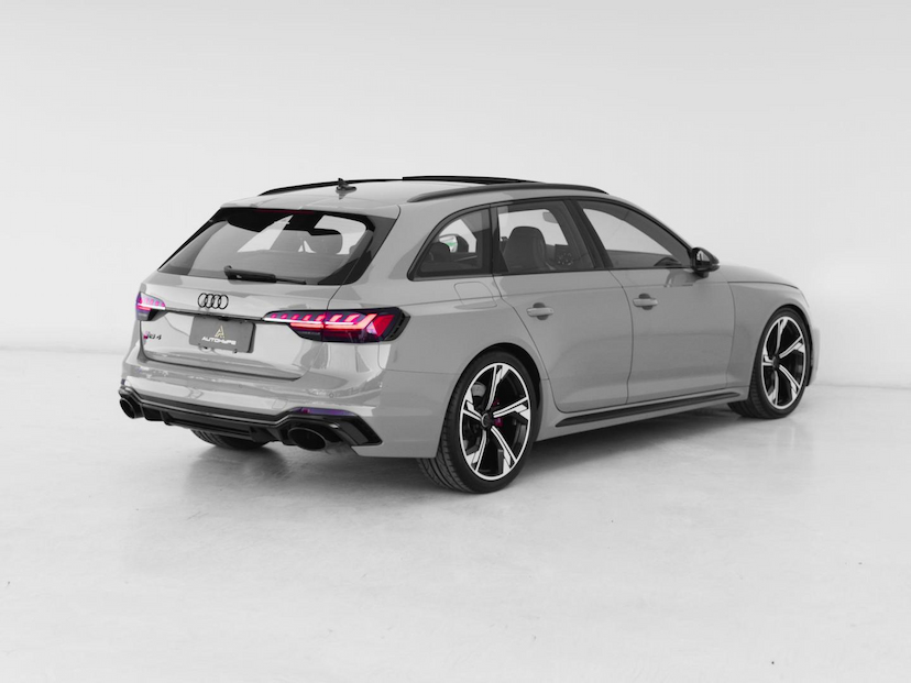 Foto do veículo AUDI RS4 AVANT 2021 39.781 KM 479.000,00