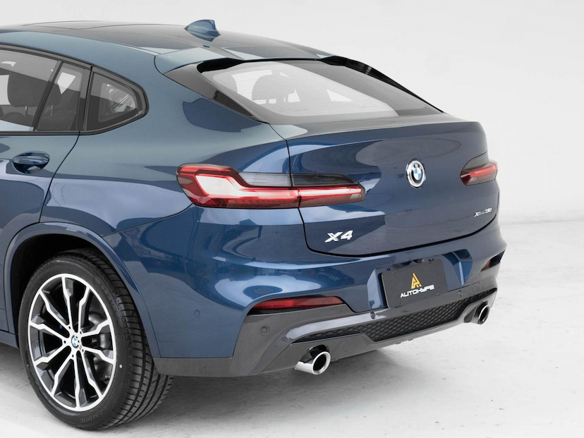 Foto do veículo BMW X4  XDRIVE30I 2021 62.100 KM 249.800,00