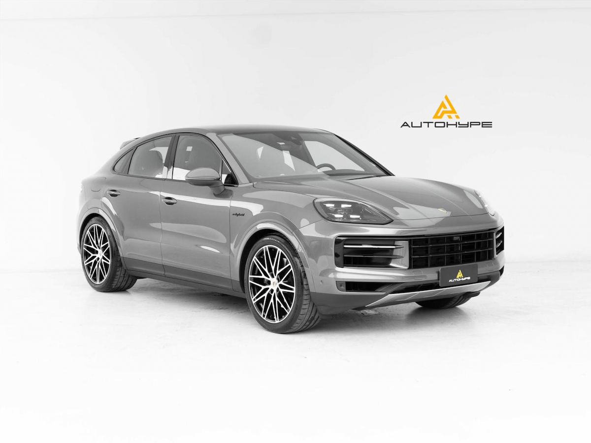 Foto do veículo PORSCHE CAYENNE  COUPE 3.0 V6 (HÍBRIDO) 2025/2025 5.756 KM R$ 799.000,00