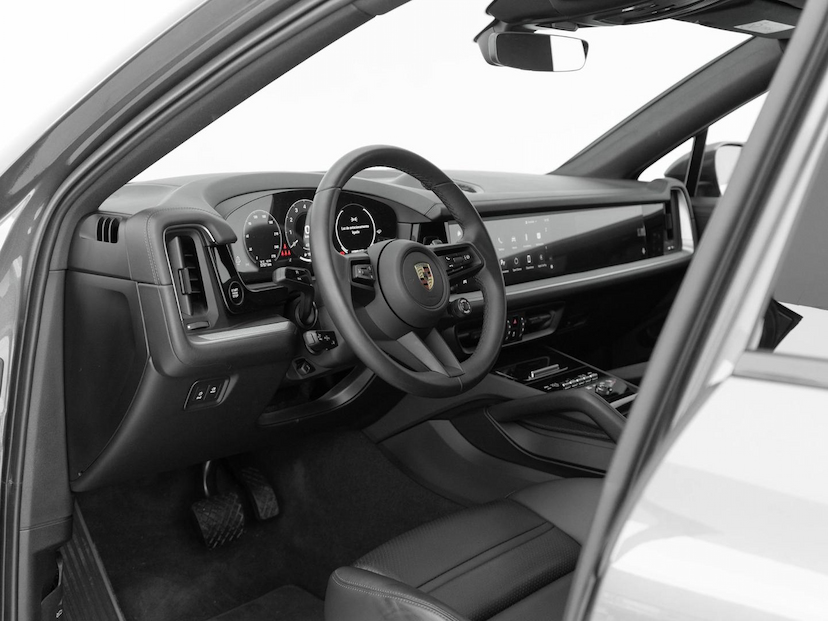 Foto do veículo PORSCHE CAYENNE  COUPE 3.0 V6 (HÍBRIDO) 2025 5.756 KM 799.000,00