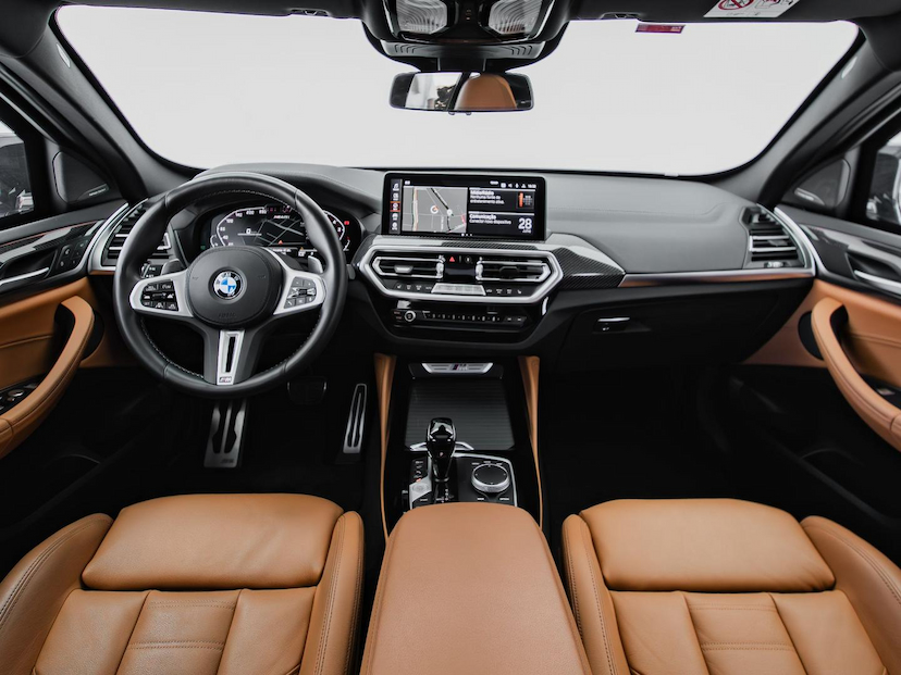Foto do veículo BMW X4  M40I 2024 37.200 KM 459.000,00