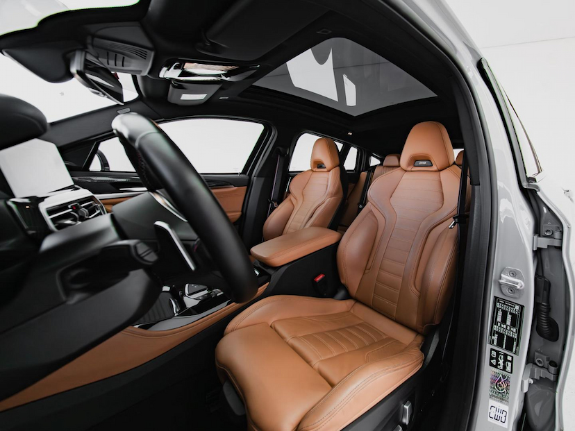 Foto do veículo BMW X4  M40I 2024 37.200 KM 459.000,00