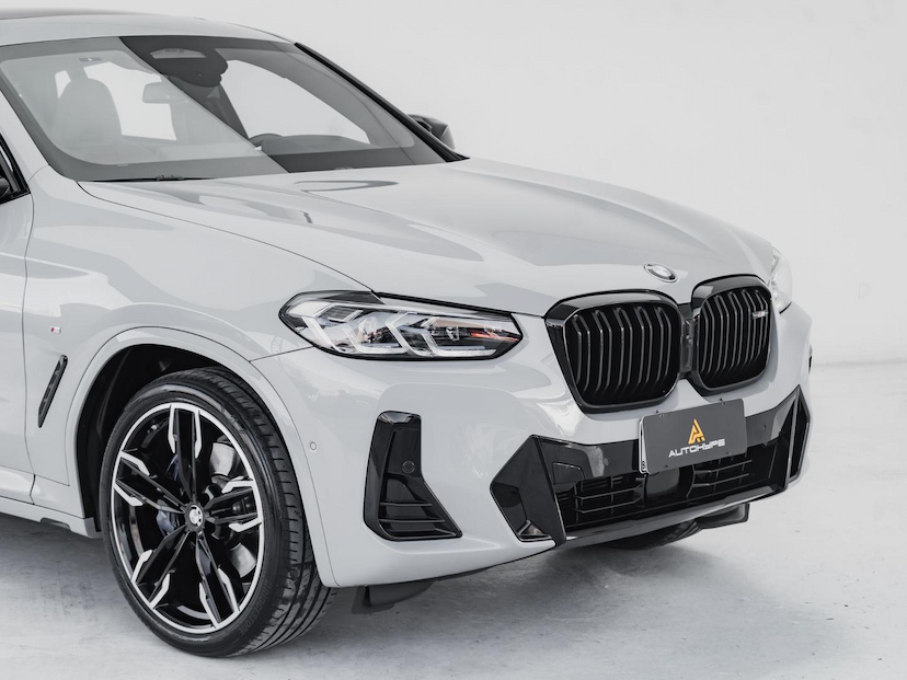 Foto do veículo BMW X4  M40I 2024 37.200 KM 459.000,00