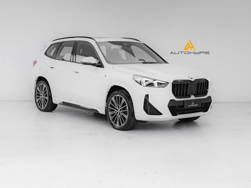 Foto do veículo BMW X1  S20I M SPORT 2023 29.049 KM 264.900,00
