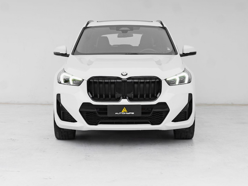 Foto do veículo BMW X1  S20I M SPORT 2023 29.049 KM 264.900,00