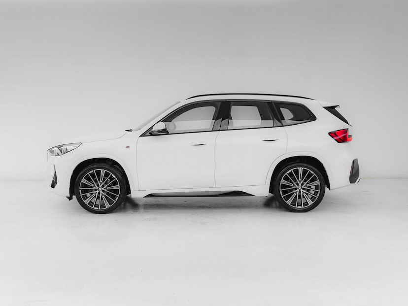Foto do veículo BMW X1  S20I M SPORT 2023 29.049 KM 264.900,00