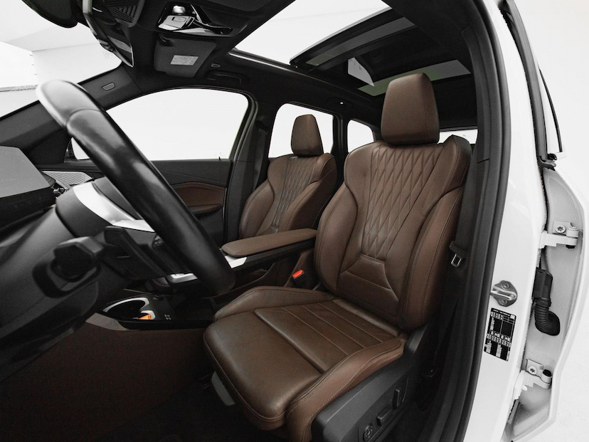 Foto do veículo BMW X1  S20I M SPORT 2023 29.049 KM 264.900,00
