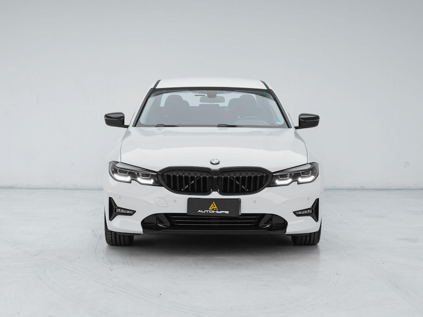 Foto do veículo BMW 320I  2021 43.103 KM 174.900,00
