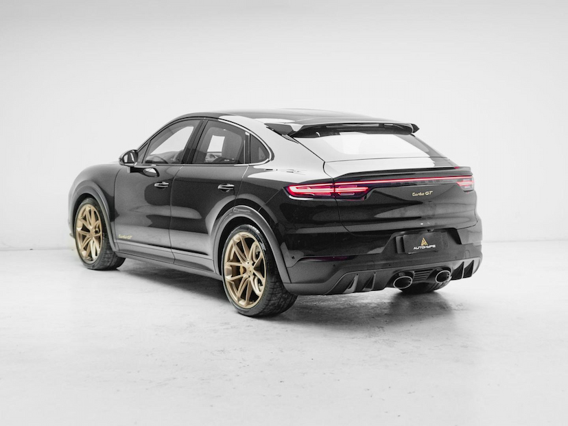 Foto do veículo PORSCHE CAYENNE TURBO GT COUPE 2023 6.671 KM 969.000,00