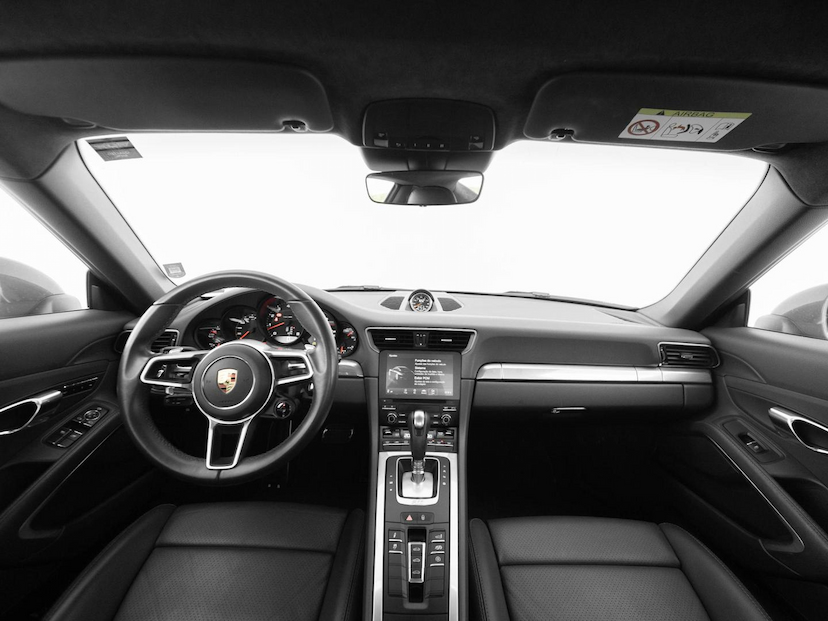 Foto do veículo PORSCHE 911  CARRERA 2017 38.728 KM 549.000,00