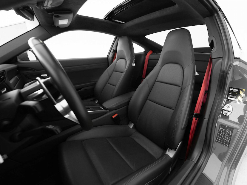 Foto do veículo PORSCHE 911  CARRERA 2017 38.728 KM 549.000,00