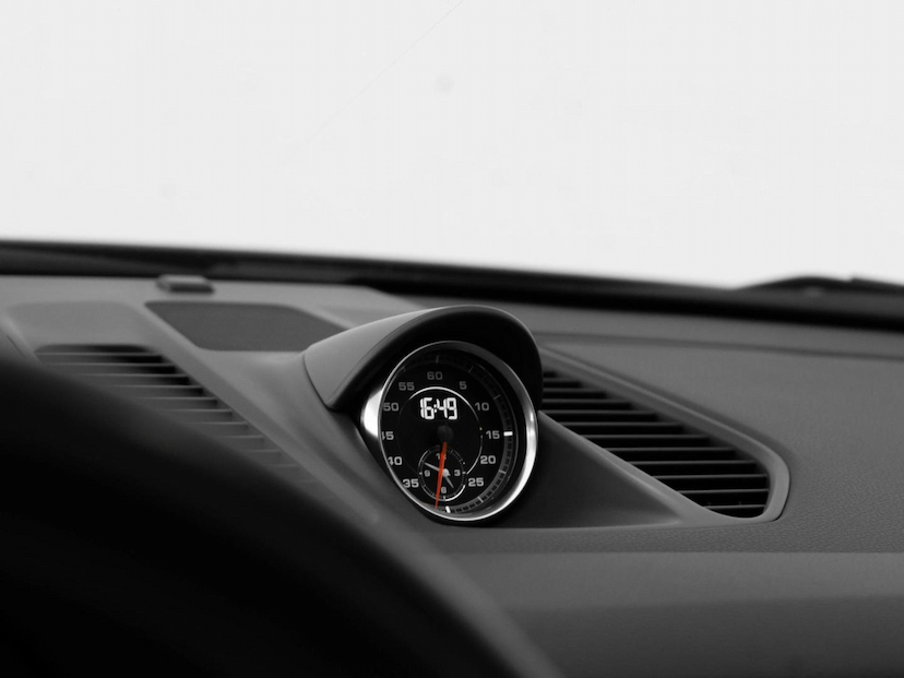 Foto do veículo PORSCHE 911  CARRERA 2017 38.728 KM 549.000,00