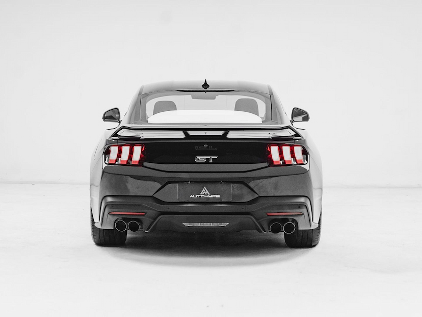 Foto do veículo FORD MUSTANG GT PERFORMANCE V8 2024 14.503 KM 479.000,00