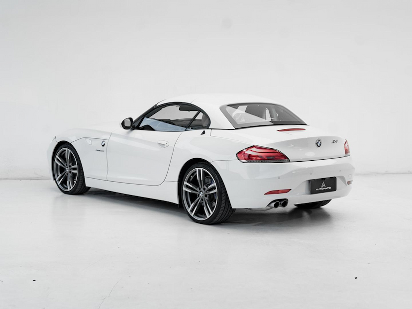 Foto do veículo BMW Z4 SDRIVE20I LL31 2012 51.574 KM 185.500,00