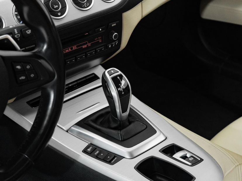 Foto do veículo BMW Z4 SDRIVE20I LL31 2012 51.574 KM 185.500,00