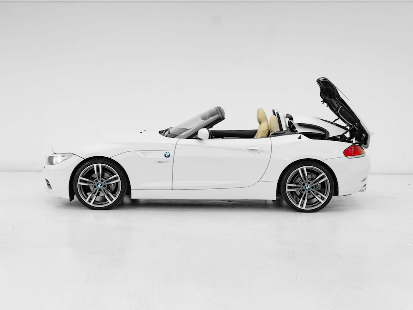 Foto do veículo BMW Z4 SDRIVE20I LL31 2012 51.574 KM 185.500,00