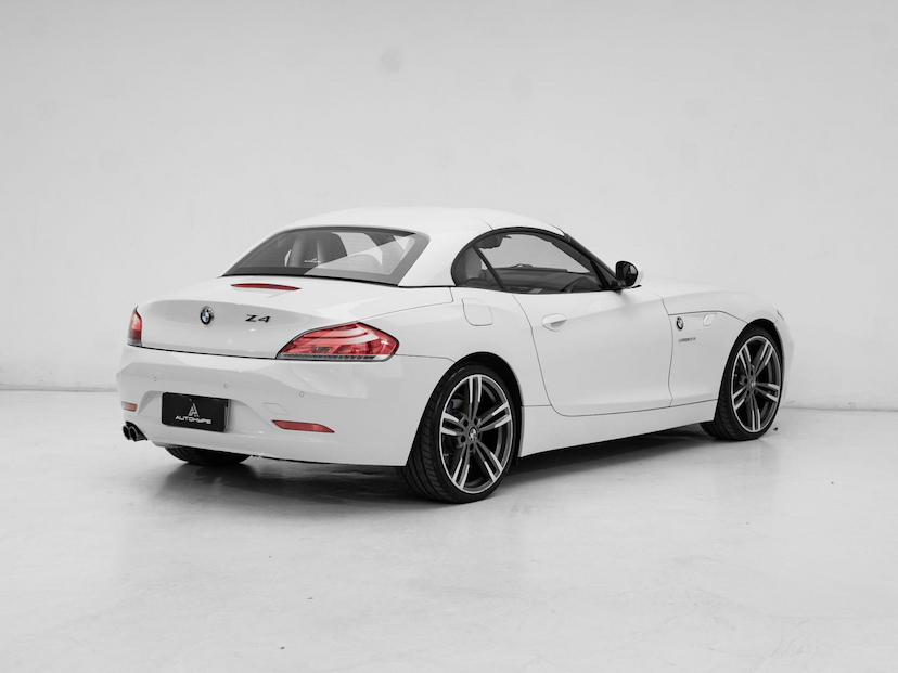 Foto do veículo BMW Z4 SDRIVE20I LL31 2012 51.574 KM 185.500,00