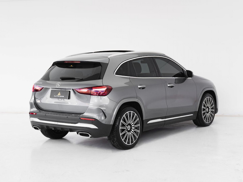 Foto do veículo MERCEDES-BENZ GLA 200 GLA200 AMG LINE 2025 14.631 KM 279.000,00