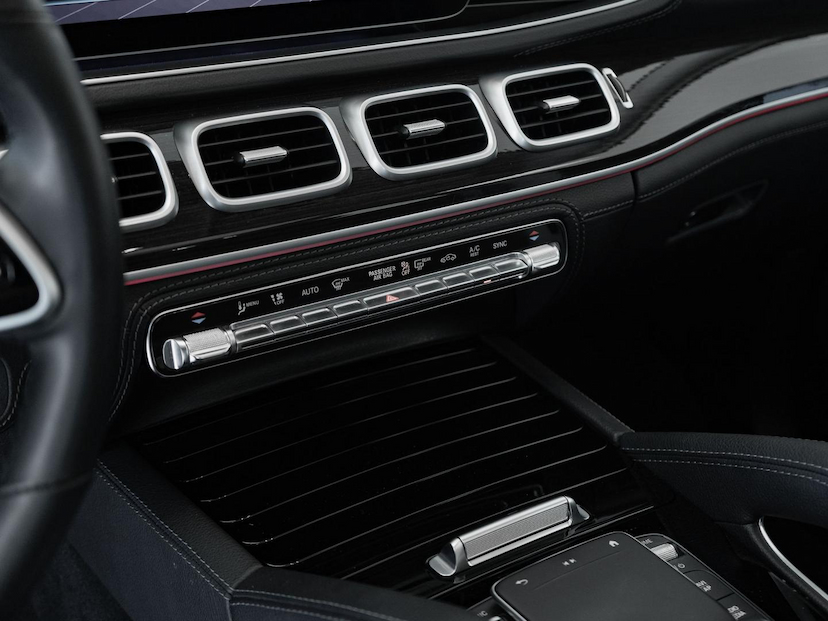 Foto do veículo MERCEDES-BENZ GLE 400 GLE400D 4M 2022 10.933 KM 389.000,00