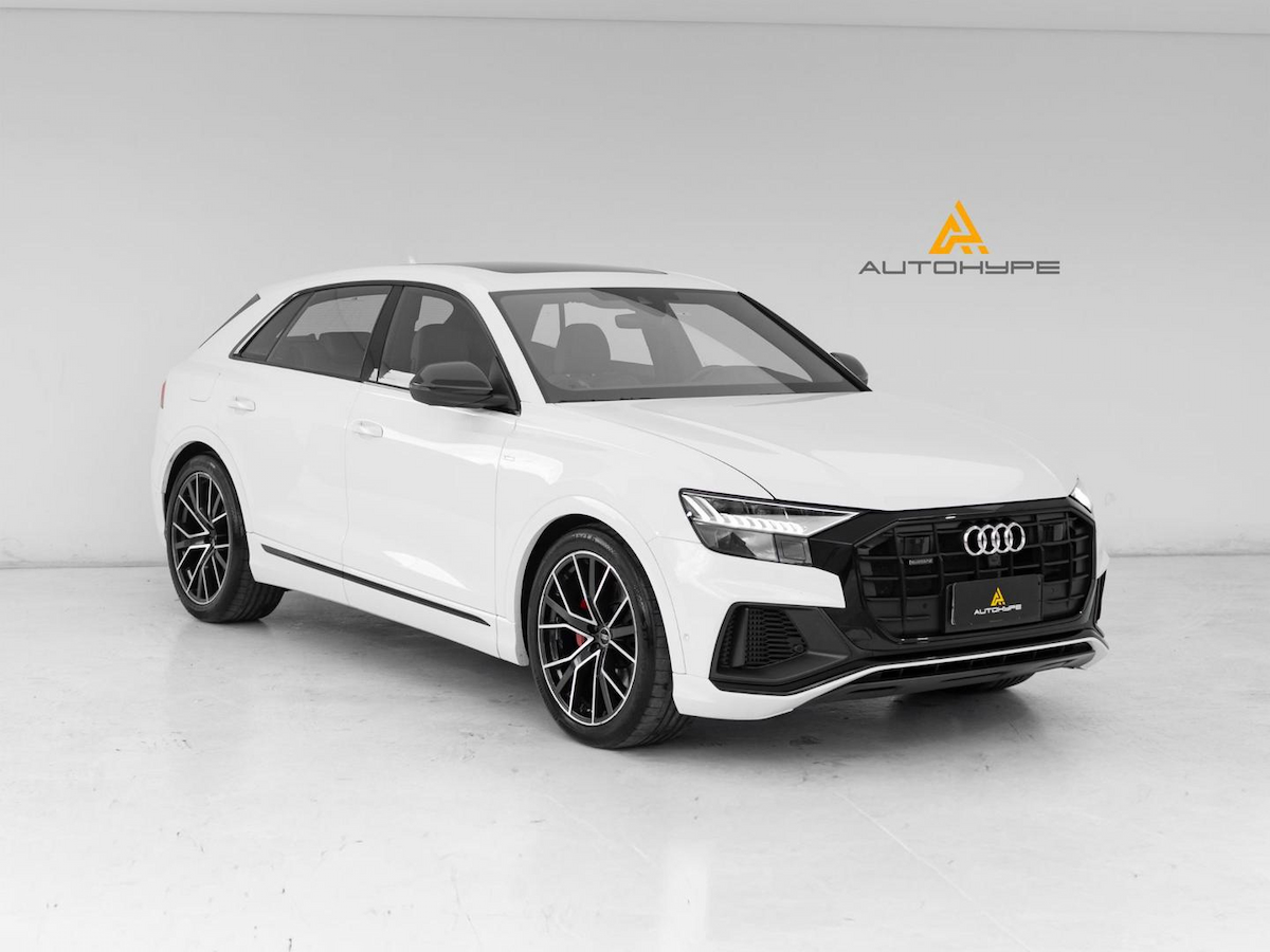 Foto do veículo AUDI Q8  SB HIBRIDO 2023/2023 36.706 KM R$ 399.000,00