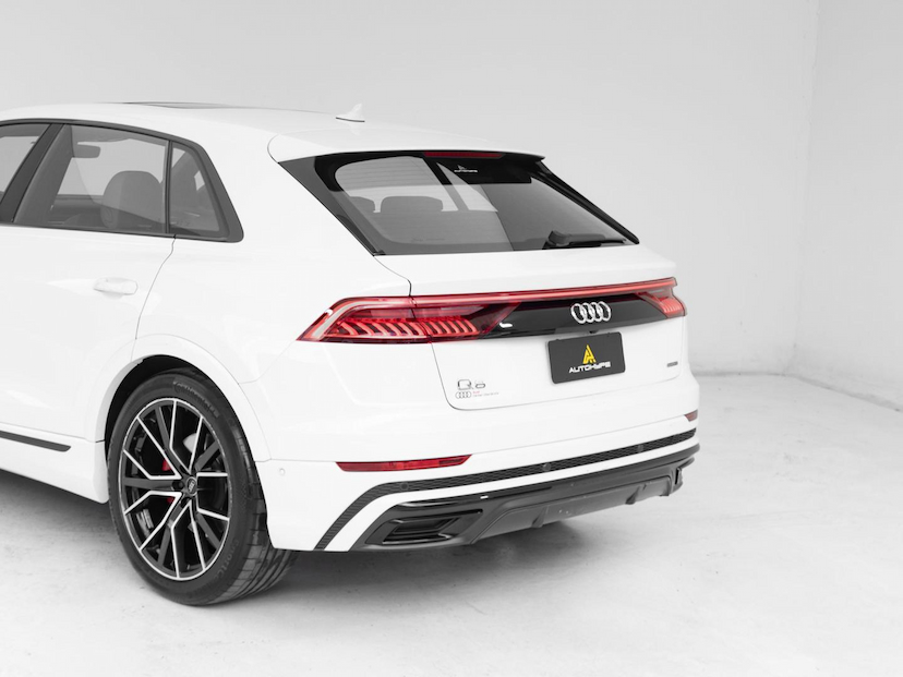 Foto do veículo AUDI Q8  SB HIBRIDO 2023 36.706 KM 399.000,00