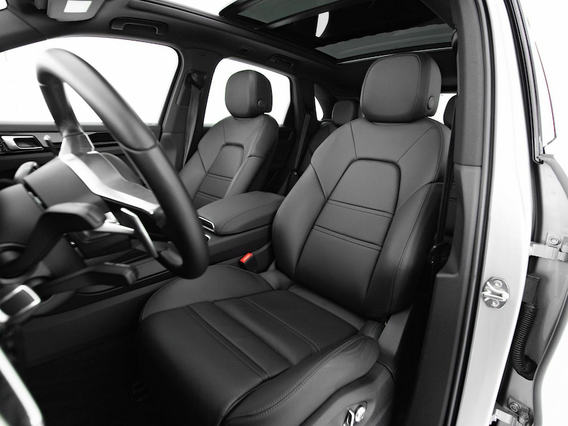 Foto do veículo PORSCHE CAYENNE  PHEV 2021 21.947 KM 459.000,00