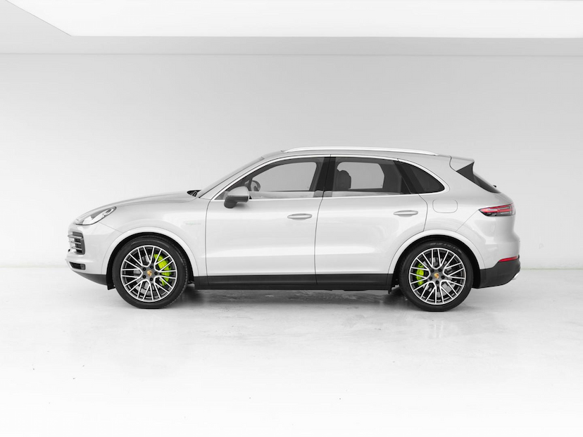 Foto do veículo PORSCHE CAYENNE  PHEV 2021 21.947 KM 459.000,00