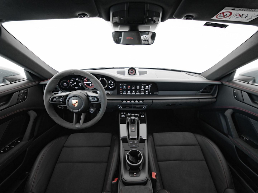Foto do veículo PORSCHE 911  GTS 2024 1.340 KM 959.000,00