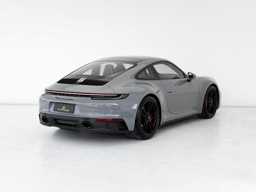 Foto do veículo PORSCHE 911  GTS 2024 1.340 KM 959.000,00