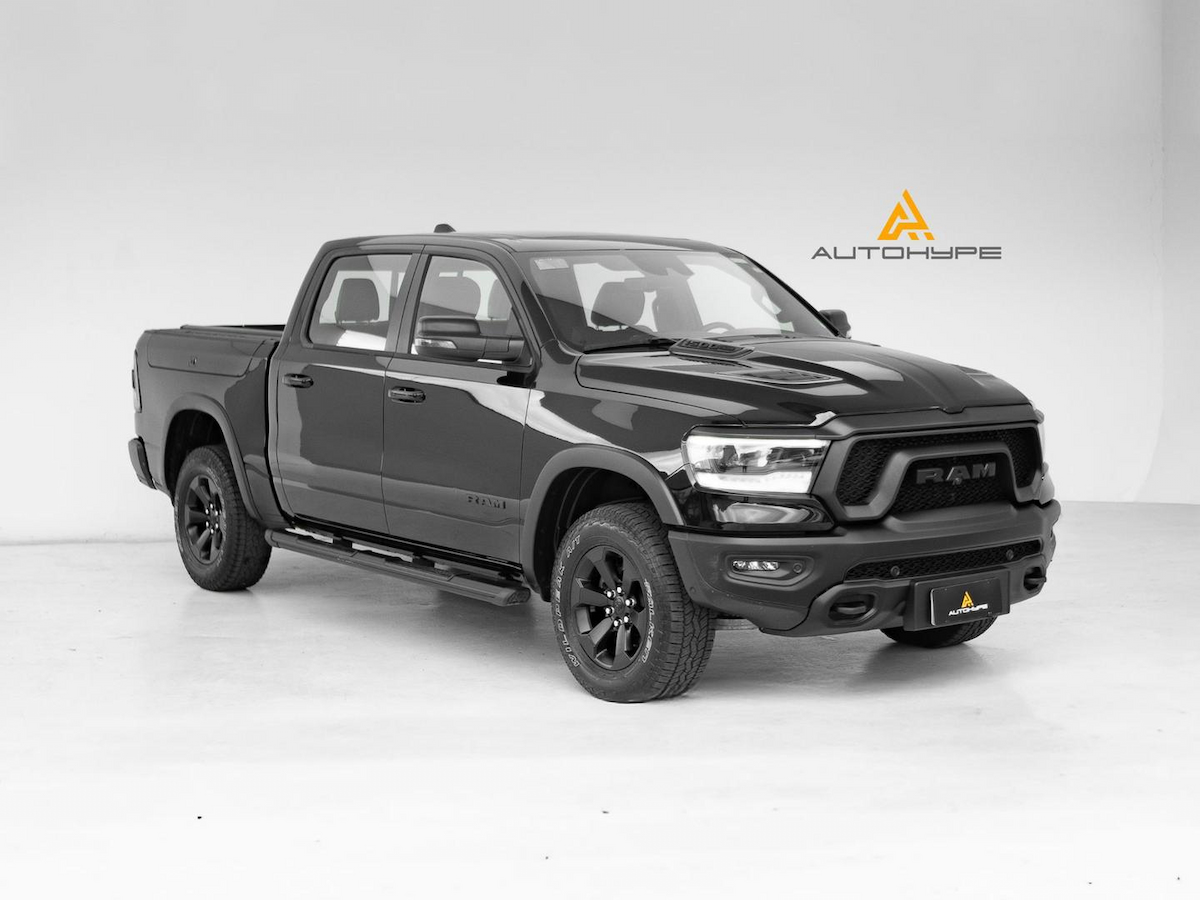 Foto do veículo RAM 1500  REBEL HEMI CC 2024/2024 7.154 KM R$ 369.000,00