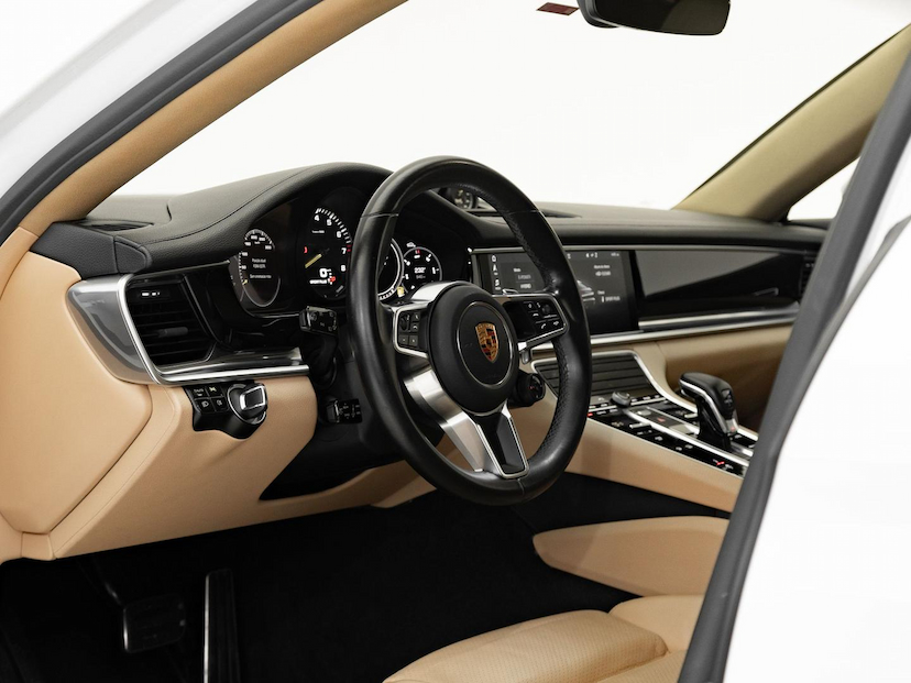 Foto do veículo PORSCHE PANAMERA 4EHYB 2018 23.610 KM 479.000,00