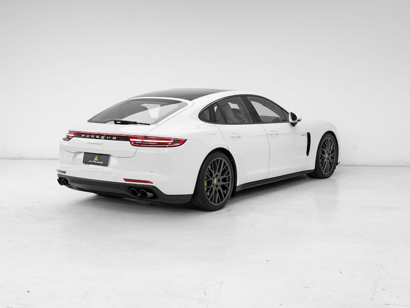 Foto do veículo PORSCHE PANAMERA 4EHYB 2018 23.610 KM 479.000,00