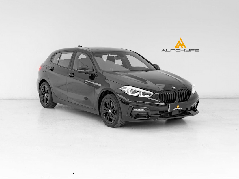 Foto do veículo BMW 118I  SPORT 1.5 TB 12V 2023 28.976 KM 179.000,00