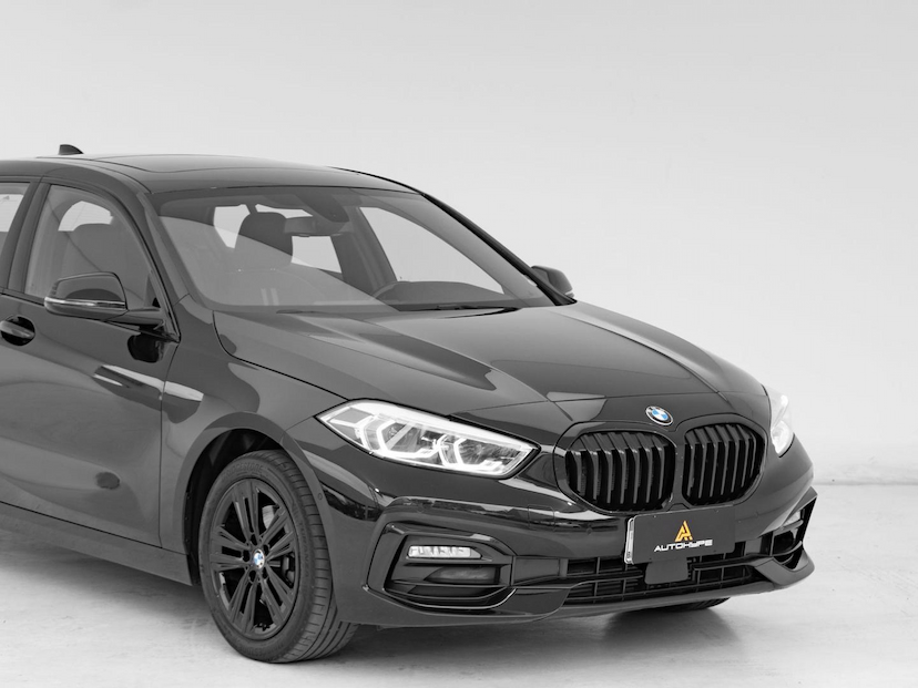 Foto do veículo BMW 118I  SPORT 1.5 TB 12V 2023 28.976 KM 179.000,00