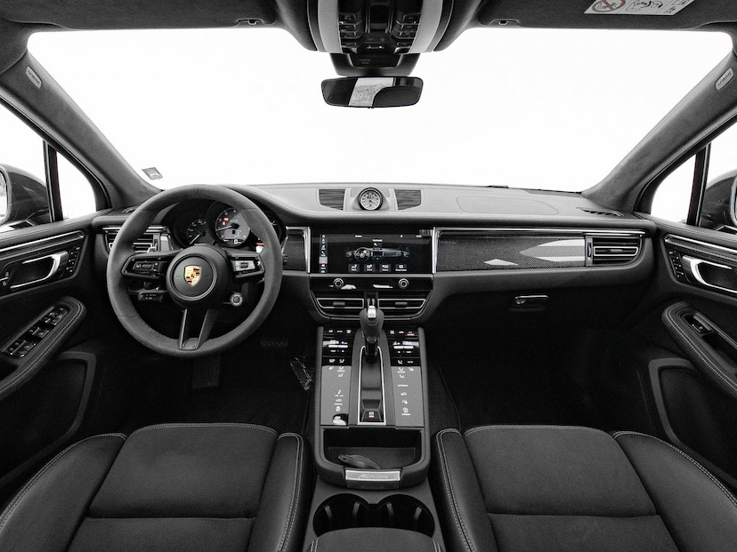 Foto do veículo PORSCHE MACAN  GTS 2024 5.710 KM 589.000,00