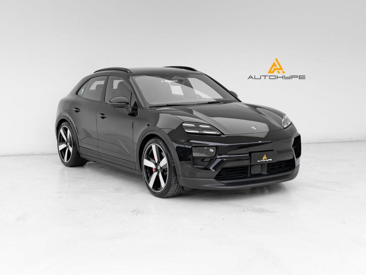 Foto do veículo PORSCHE MACAN  E4S 2024/2025 4.025 KM R$ 639.000,00