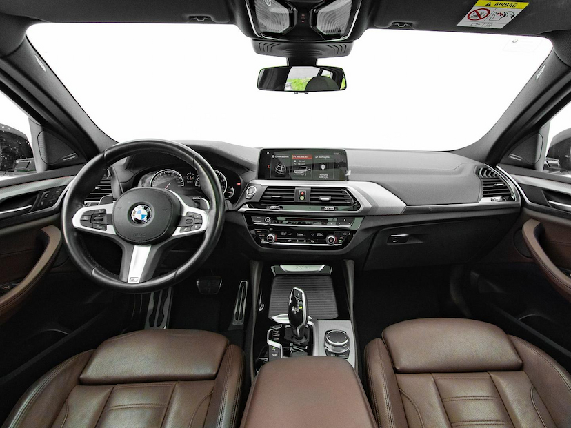 Foto do veículo BMW X4  XDRIVE30I 2019 33.919 KM 234.900,00