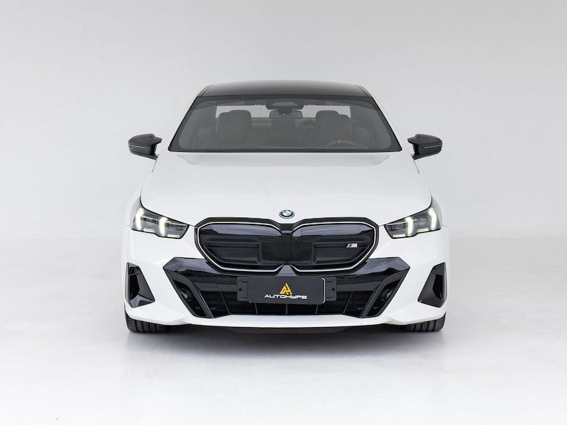 Foto do veículo BMW I5  M60 2024 10.972 KM 439.000,00