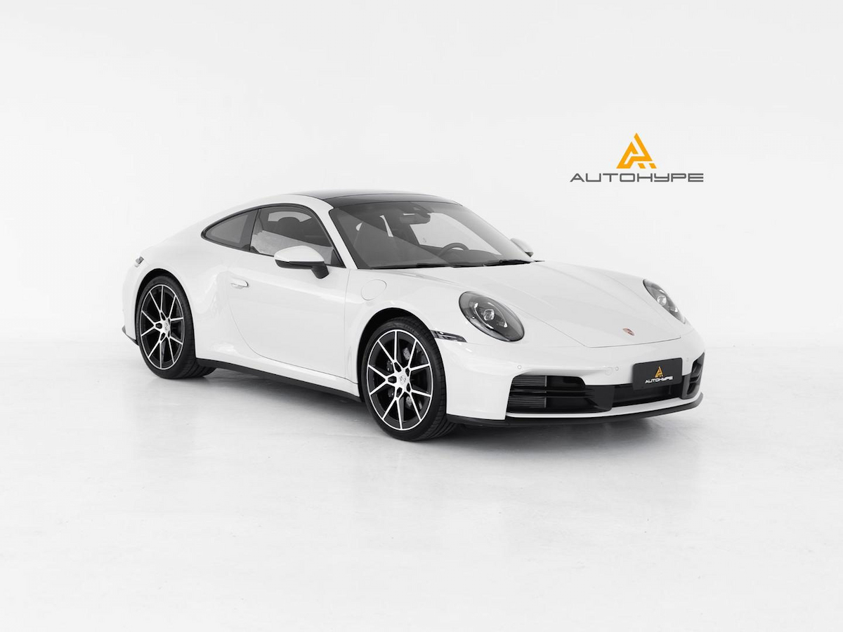 Foto do veículo PORSCHE 911 3.0 24V H6 GASOLINA CARRERA 4 PDK 2025/2025 921 KM R$ 909.000,00