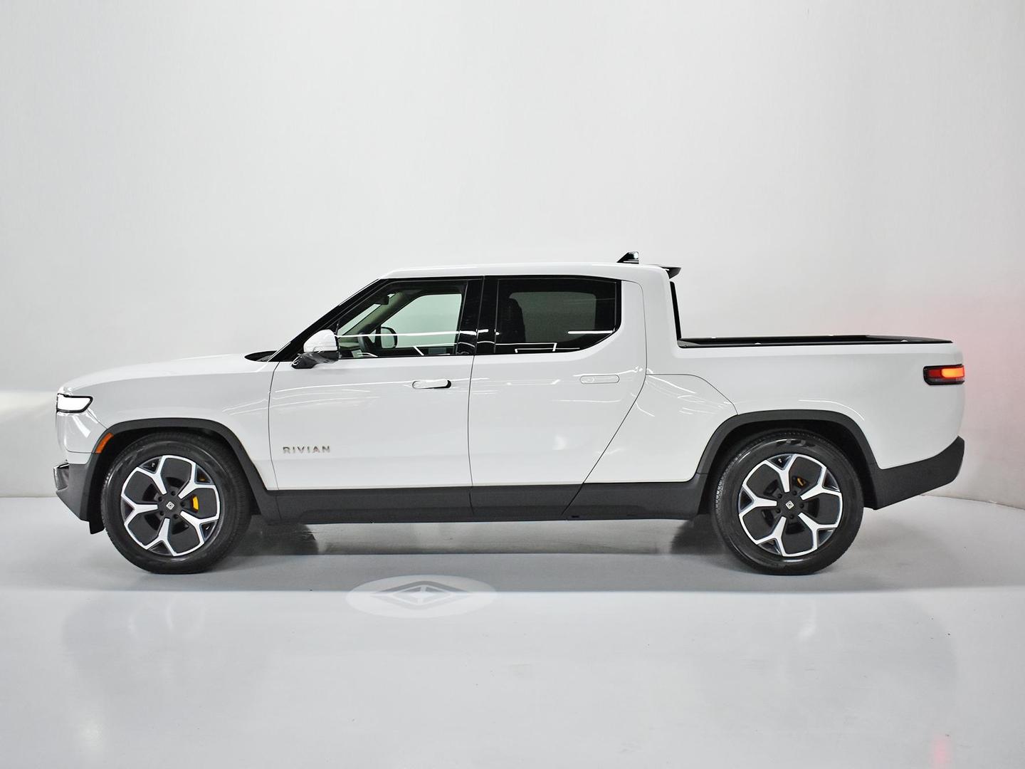 Foto do veículo RIVIAN R1T  2022 880 KM 990.000,00
