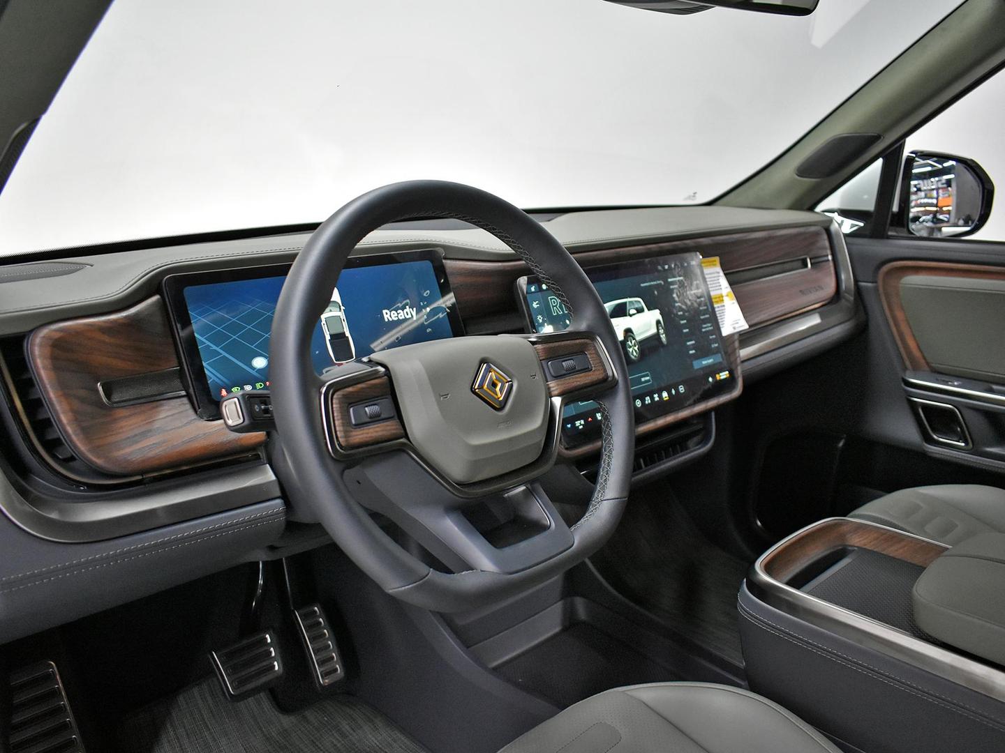 Foto do veículo RIVIAN R1T  2022 880 KM 990.000,00