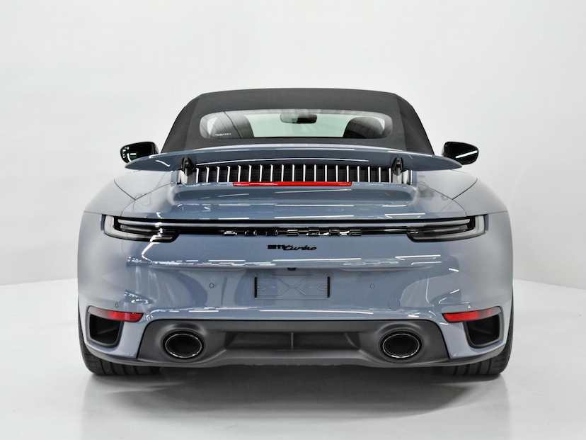 Foto do veículo PORSCHE 911  TURBO CABRIOLET 2024 1.100 KM 1.690.000,00