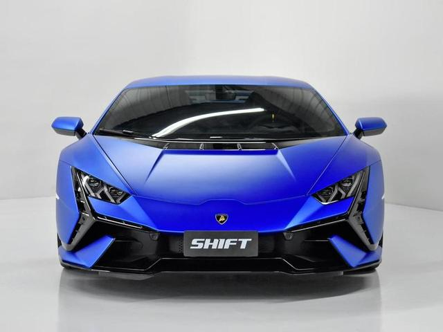 Foto do veículo LAMBORGHINI HURACAN  TECNICA COUPE LP 640-2 2023 90 KM 4.300.000,00