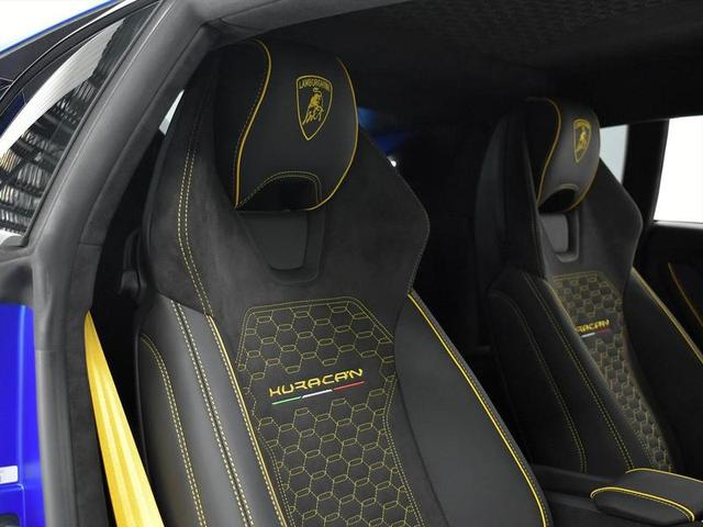 Foto do veículo LAMBORGHINI HURACAN  TECNICA COUPE LP 640-2 2023 90 KM 4.300.000,00