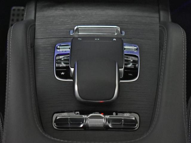 Foto do veículo MERCEDES-BENZ GLE 53 AMG  3.0 L6 GASOLINA 4MATIC+ 9G-TRONIC 2022 21.900 KM 685.000,00