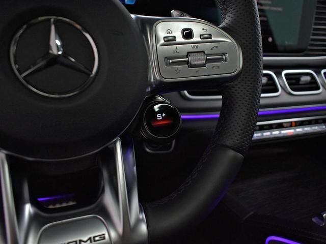 Foto do veículo MERCEDES-BENZ GLE 53 AMG  3.0 L6 GASOLINA 4MATIC+ 9G-TRONIC 2022 21.900 KM 685.000,00
