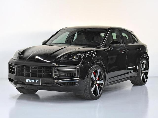Foto do veículo PORSCHE CAYENNE  S COUPE 4.0 V8 474CV 2024 4.099 KM 1.070.000,00