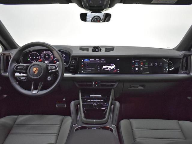 Foto do veículo PORSCHE CAYENNE  S COUPE 4.0 V8 474CV 2024 4.099 KM 1.070.000,00